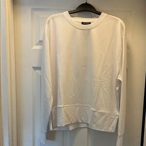 Cozy Earth Studiolite Crewneck White Sweatshirt